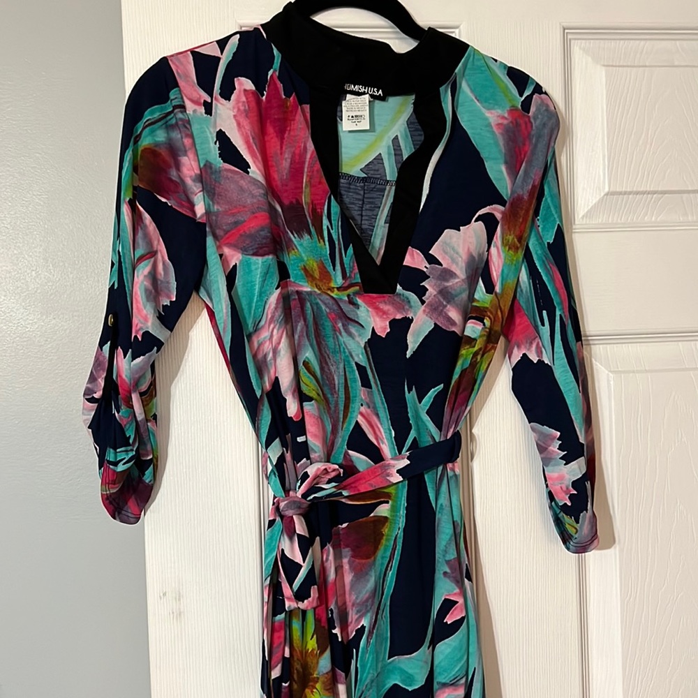 Beautiful dress.  Never worn, but tag removed.